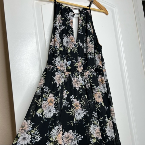 Torrid Black Floral Chiffon Midi Keyhole Tank Dress size 00 - Picture 9 of 9